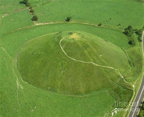 Silbury Hill Photograph by David Parker/science Photo Library