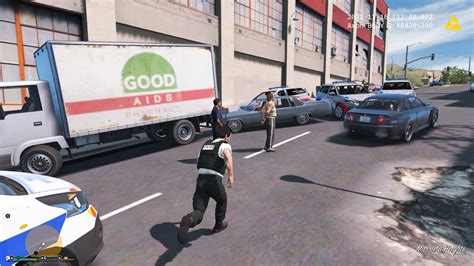 Une Course Poursuite Qui Faillit Mal Finir Lspdfr Youtube