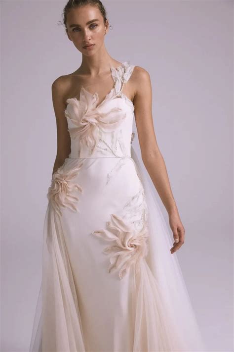 22 Bold Floral Wedding Dresses Stillwhite Blog In 2024 Floral