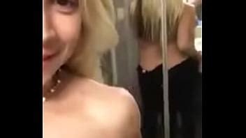 Estudiante Rubia Desnuda En El Periscopio XVIDEOS