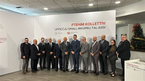 Iffirmat l ewwel ftehim kollettiv għall ħaddiema tal Uffiċċju tal