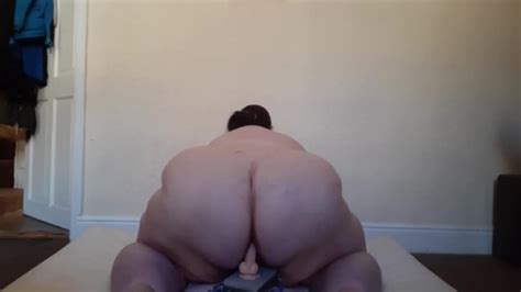 SSBBW RIDES DILDO Pornhub