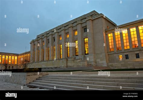 Palais Des Nations Onu Bâtiment Principal Le Bâtiment A Genève