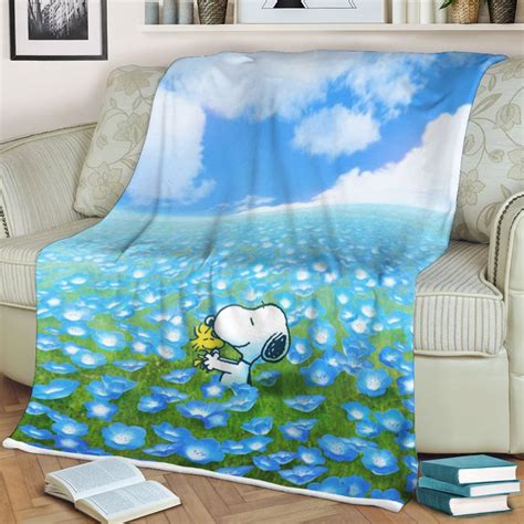 Funny Snoopy Peanuts Snoopy Woodstock Flowers T For Fan Comfy Sofa Throw Blanket T