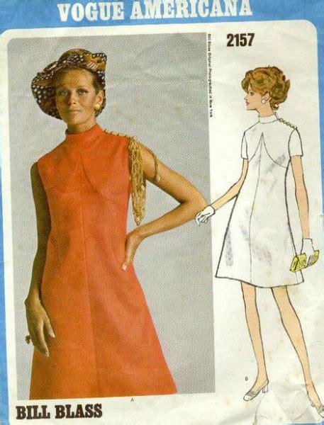 1969 Vintage VOGUE Sewing Pattern DRESS B36 1585 By Bill Blass The