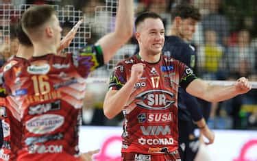 Volley Mondiale Per Club Perugia In Semifinale Sfider L Halkbank