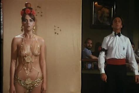 Naked Gabriela Mosch In Pasi N Prohibida