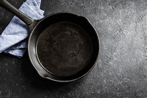 How to Season a Cast Iron Pan - The Kitchen Journal