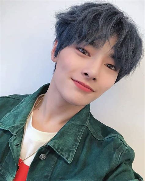 Yang Jeongin•° Stray Kids Amino