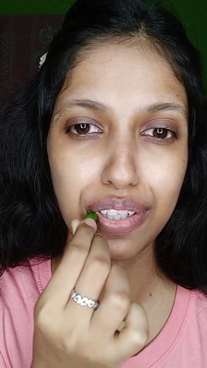 Chilli Lip Plumping Hack 👄🌶️ Shorts Viral Hack Testing Youtube