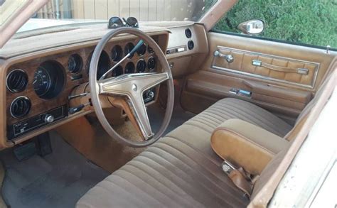 Grandpa Pontiac: 1979 Pontiac Grand LeMans | Barn Finds