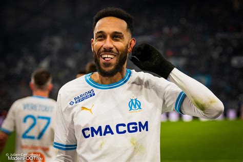 Mercato Om L Om Confirme Le D Part De Pierre Emerick Aubameyang Pour