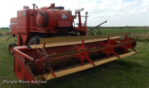 Massey Ferguson 410 Combine In Caldwell Ks Item Dk0874 Sold Purple