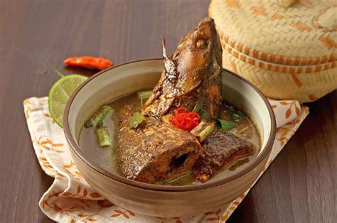 Resep Bandeng Kuah Pucung Kuliner Legendaris Khas Betawi Yang Terasa