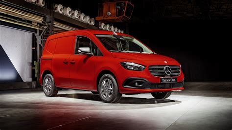 Nieuwe Mercedes Citan Heeft Een Unieke Neus Autoblog Nl