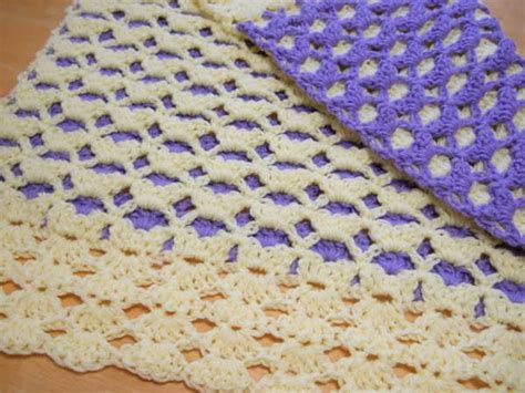 shell_reversible_crochet_blanket_for_babies_1 | Styles Idea