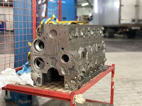 Блок цилиндров Камминз 6ISBe 6ISDe QSB 6.7 4946586 4990199