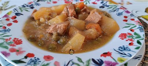 Como Hacer Patatas Con Carne Zanahoria Y Guisantes En Olla Gm