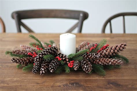 The BEST DIY Christmas Table Decorations