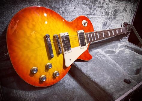 Rm X Bulan Ansuran Mudah Epiphone Les Paul Standard S Quilt