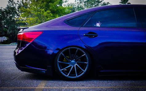 2015 Toyota Avalon With 19x85 35 Vossen Cvt And 24535r19 Michelin