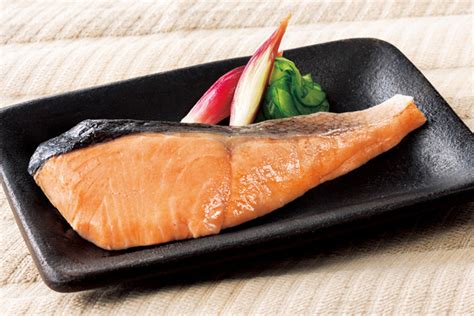 Frozen Grilled Coho Salmon Kirimi With Salt Kgsf