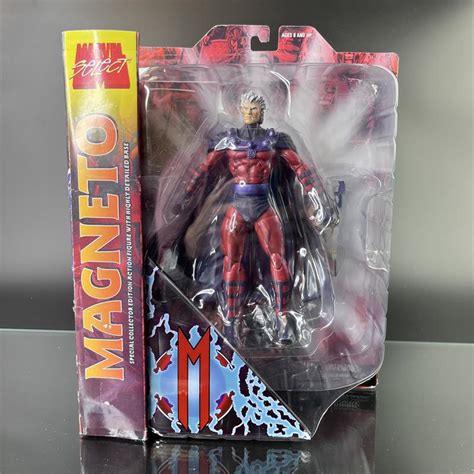2010 Diamond Select Marvel Select Magneto