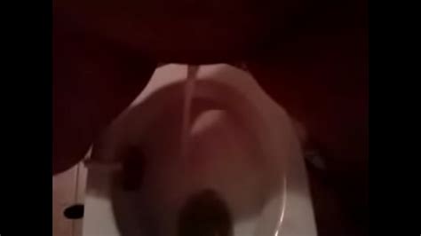 Pee Standing XVIDEOS