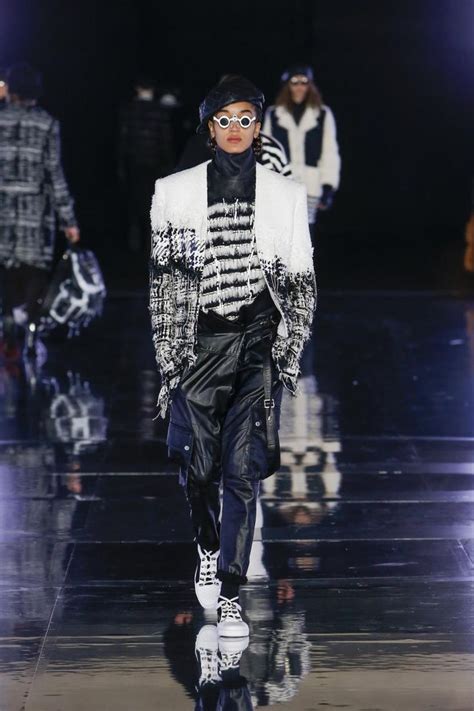 Balmain FW19 MEN RUNWAY AND MODEL PHOTOS Look 23 Balmain Fashion