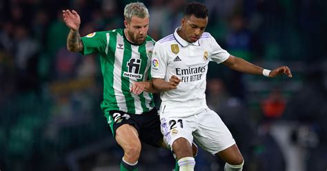 Betis Sewilla Real Madryt Relacja Na Ywo Kr Lewscy Pozostan Na