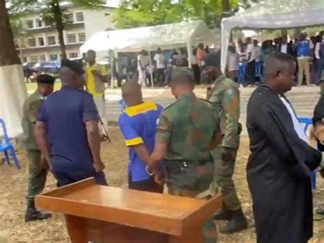 Rdc Un Policier Condamné à Mort Pour Le Meurtre Du Militant De L