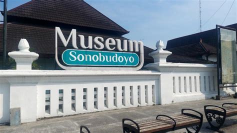 Harga Tiket Masuk Museum Sonobudoyo Terbaru Tempat Wisata Hits Di