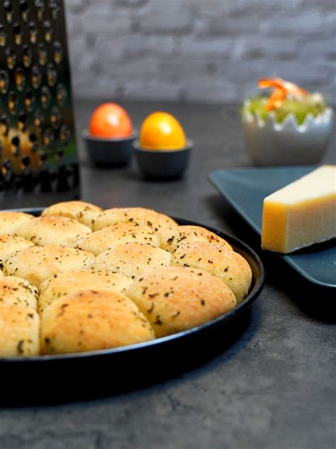 Parmesannester mit Bubble Bread - passend zu Ostern - BrotAberLecker