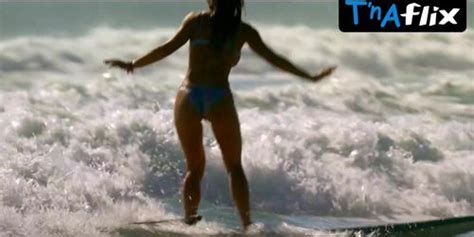 Madelyn Cline Bikini Scene In Outer Banks Tnaflix