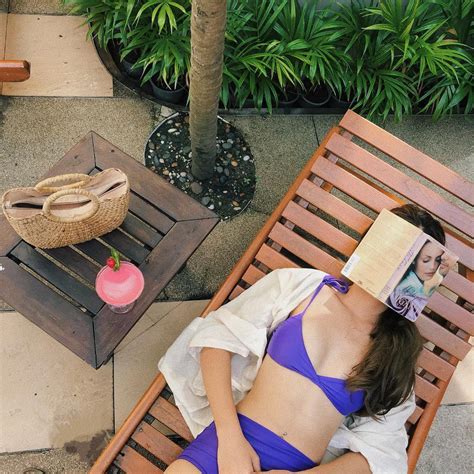 H N Y C N M U B I Hot Hit C C N Ng S M Ngay C N Di N Nh Fashionista Trong D P