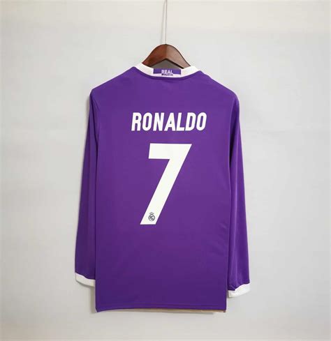 The Retro Kits | Real Madrid 2016/2017 Away Purple Kit - long sleeves