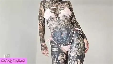 Travesti En Micro Bikini Prueba El Recorrido Melody Radford Xhamster