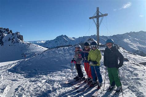 Private Skikurse Snowboardkurse Skischule Pettneu