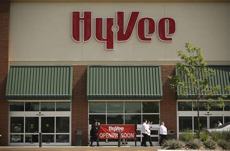 Hy Vee Joins Ranks Of Supermarkets Accepting Snap Ebt For Online Orders