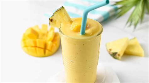 Mango Pineapple Smoothie - The Conscious Plant Kitchen