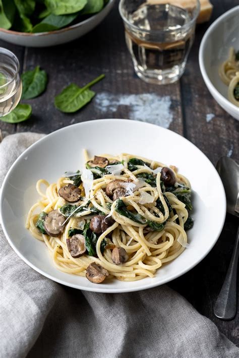 Pasta Met Champignons En Spinazie Mind Your Feed