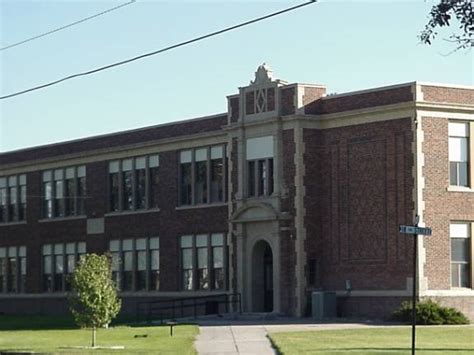 Mitchell Schools and Police investigate alleged student threats | KNEB