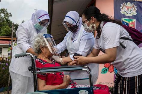 Covid Oltre Un Milione Di Casi In Malaysia Il Tirreno