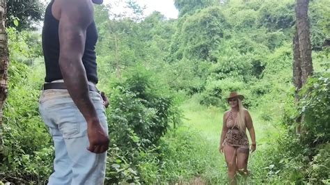 Vidéos porno gratuites Une blonde se fait sodomiser xHamster
