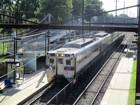 Septa Silverliner Iv On Media Elwyn Line Train Model Railroad Vehicles