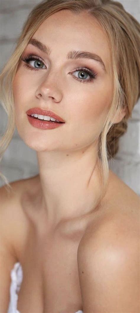 Pin by Наталья Рочева on Свадебные идеи Wedding makeup blonde Bride makeup Bridesmaid hair