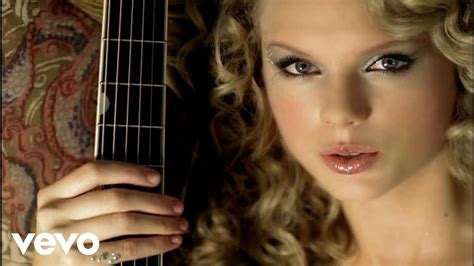 Teardrops On My Guitar Lyrics ⭐ Taylor Swift Country Music