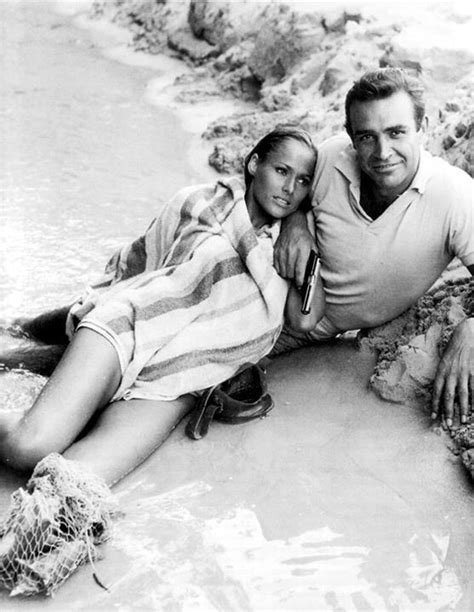 Ursula Andress Sean Connery