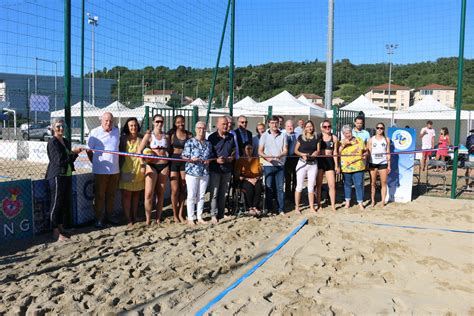 Vienne Condrieu Agglomération Les terrains de beach volley inaugurés