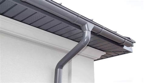 Seamless Rain Gutters Vs Regular Rain Gutters